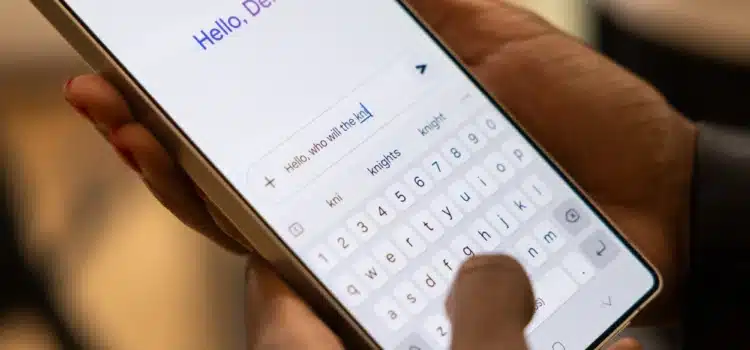 Apple To Replace Siri with Built-In AI Chatbot In 2026: Report 