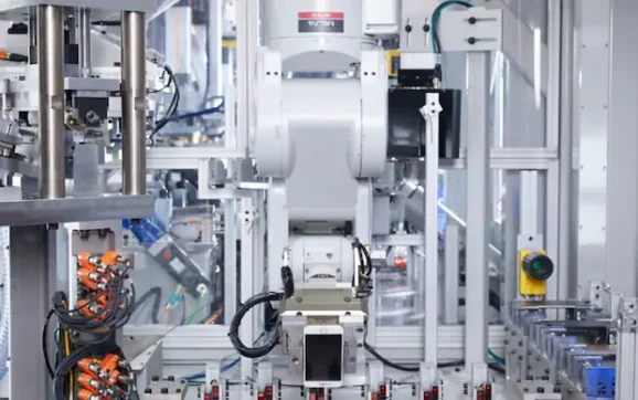 Apple SEC Filing: Former Project Titan Assets Officially Shifted To New Home Robotics Division