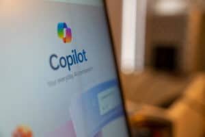 Microsoft Adds AI Agents to Windows PCs for Daily Tasks 