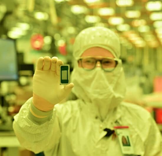 Intel Begins 18A Risk Production as Panther Lake Wafers Reach Arizona Fab 