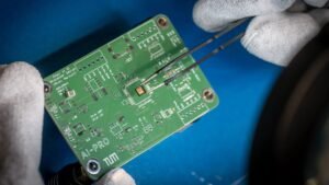 Breakthrough Chip Makes AI 100x More Efficient Without Cloud 