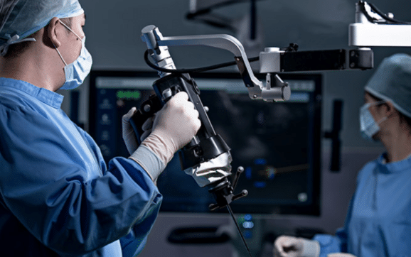 FDA Clears AI-Guided Robotic Surgery System for US Use