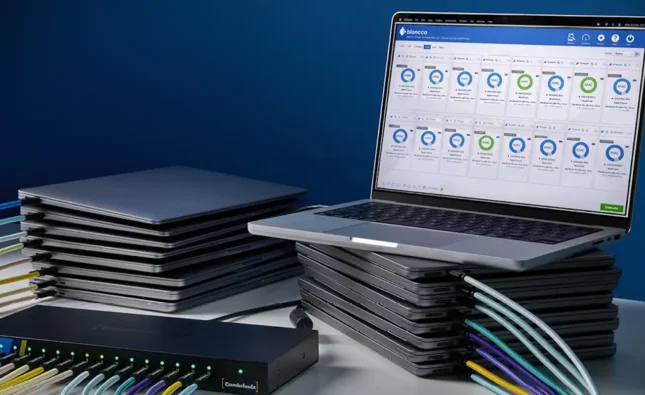 MacBook vs AI PCs Compared as US Demand Accelerates