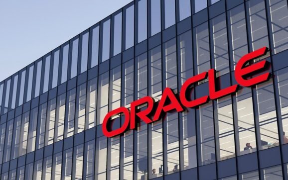 Oracle Expands Sovereign AI Cloud Into US Government Edge Systems.