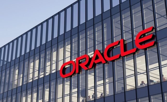 Oracle Expands Sovereign AI Cloud Into US Government Edge Systems.