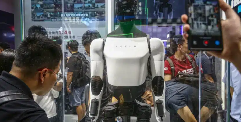 Tesla Bots Begin Self-Task Reassignment in Factories