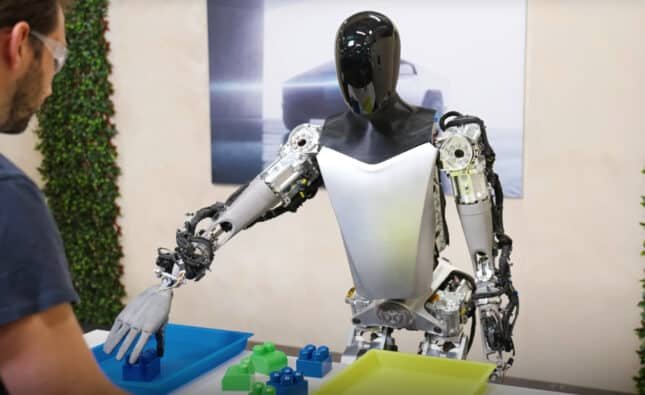 Tesla Patent Reveals Robots That Read Human Body Language 